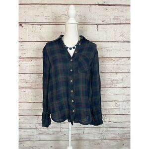 Woman’s thin and soft flannel